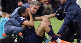 Hakimi fór grátandi af velli eftir glórulausa...