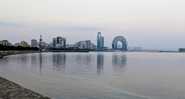 Landsliðið mætt til Bakú - „Smá hnjask“ að...