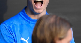 Líklegt lið Íslands: Guðjohnsen framlína - Byrjar Logi?