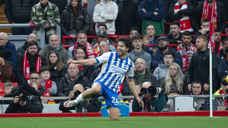 <b>Varnarmaður: Ferdi Kadioglu (Brighton)</b> - Kom í veg fyrir að Sunderland myndi jafna í 1-1 en Brighton vann að lokum 2-0.