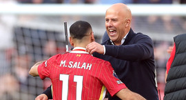 Hvað fékk Arne Slot í skóinn frá Stekkjastaur?