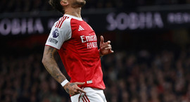 Stenst ekki skoðun að velja White fram yfir Trent