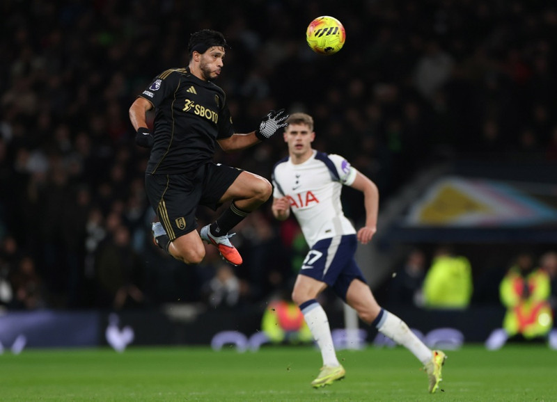 Raul Jimenez skoraði úr þrettándu vítaspyrnu sinni