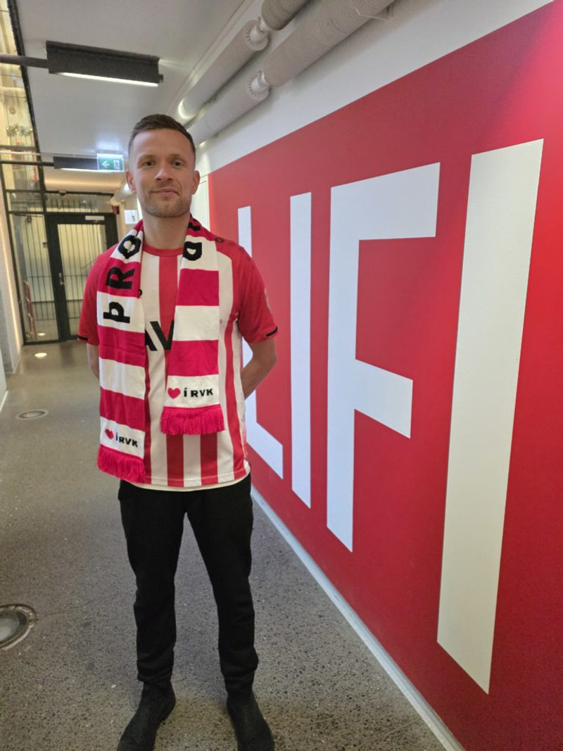 Sigurður Egill er kominn í hvítt og rautt