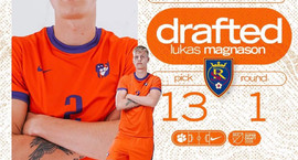 Fagnaði valinu heima á Íslandi - Tekur ár í viðbót...