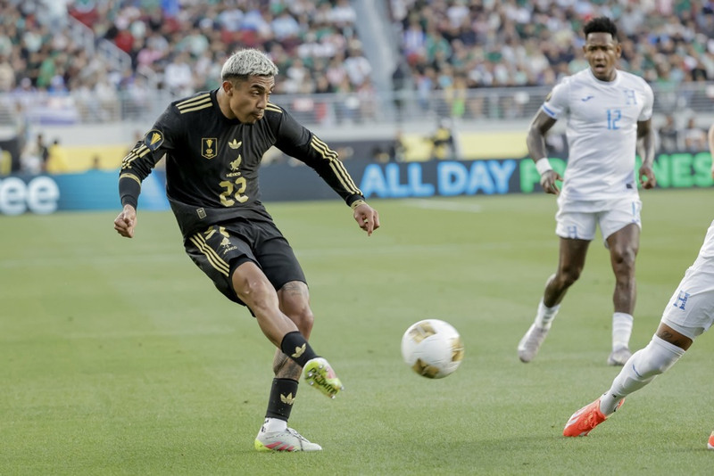 Araujo til Celtic (Staðfest)