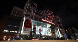 Margra mánaða bið eftir óvissunni í leikhúsi draumanna