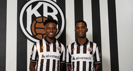 KR semur við tvo Ganverja (Staðfest)