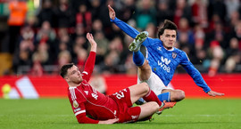 Ólíklegt að Liverpool selji Robertson - City með augu...