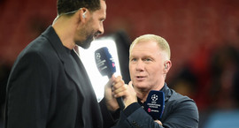 Man Utd goðsagnirnar eigi að fá að tala hreint út -...