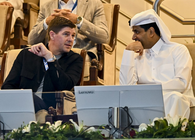 Steven Gerrard sagður klár ef Wrexham fer í breytingar.