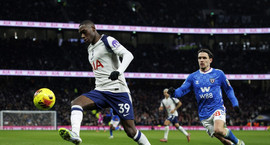 Juve reynir við Kolo Muani og Zirkzee - Mateta orðaður...