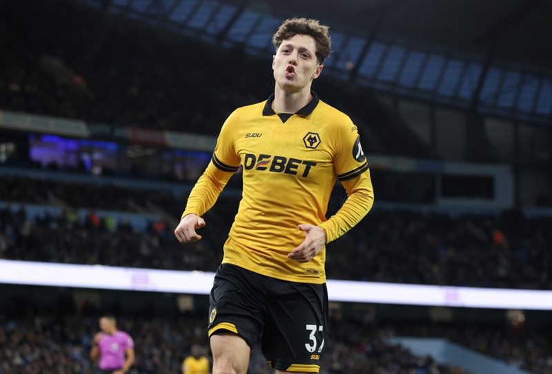Arsenal nær samkomulagi við Newcastle - Inter nálgast Curtis Jones