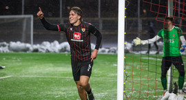 Reykjavíkurmótið: Mörk í lokin tryggðu Víkingi...