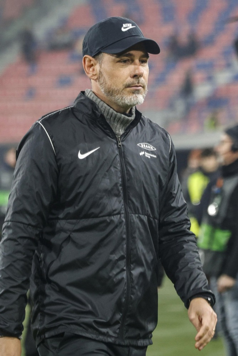 Látinn fara frá Brann í upphafi mánaðar.
