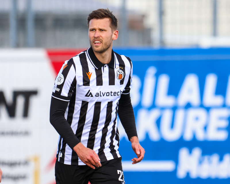 Arnór Ingvi er kominn í KR.