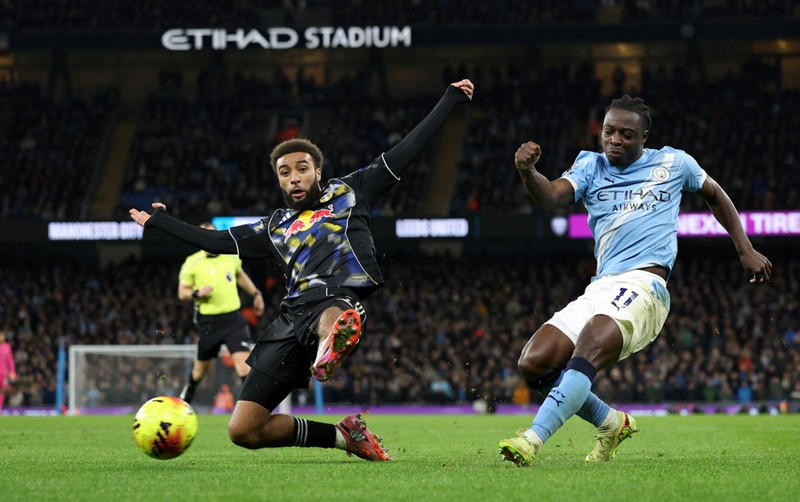 Byrjunarlið Leeds og Brentford: Calvert-Lewin og Thiago mætast