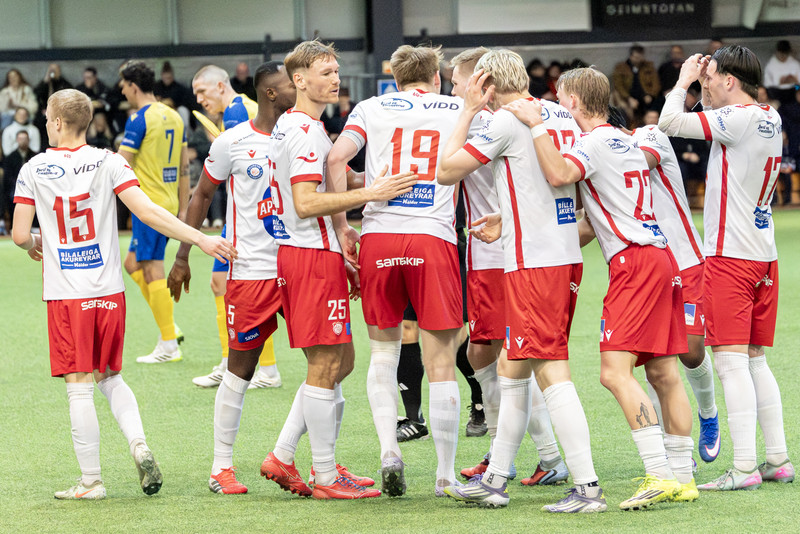Sjáðu stórglæsilegt mark Bjarna Guðjóns - „Nokkur orð? Bara sturlað!"