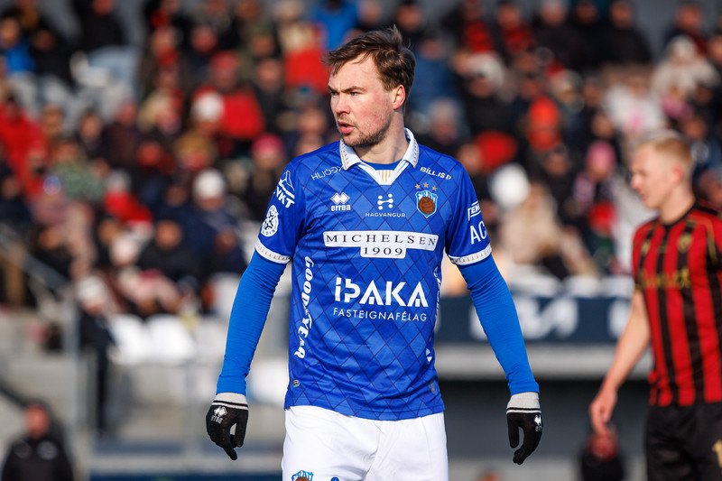 Simon Tibbling