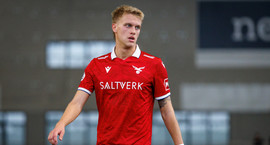 Adam Páls í viðræðum við KA