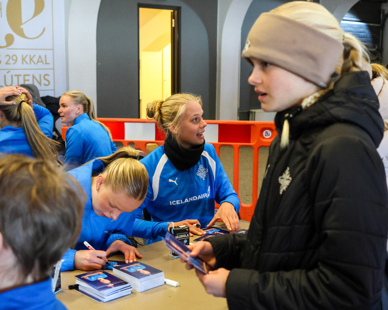 Myndaveisla: Góð stemning á opnu landsliðsæfingunni