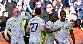 England: Man City setur alvöru pressu á Arsenal