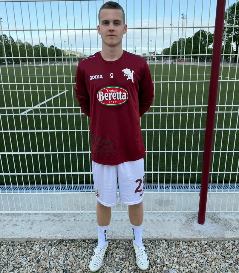 Efnilegur Grindvíkingur á reynslu hjá Torino