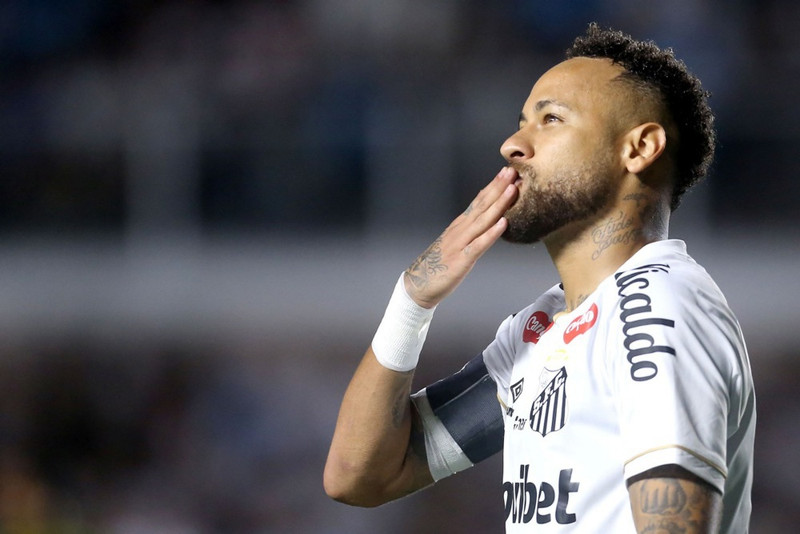 Neymar fer á HM.