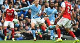 Sjáðu atvikið: Gabriel heppinn að fá ekki rautt spjald