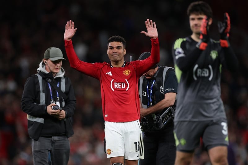 Casemiro brast í grát þegar hann ræddi viðskilnaðinn við Man Utd