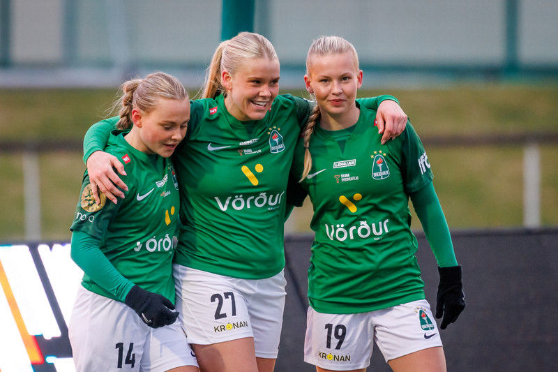 Besta deild kvenna: Breiðablik endurheimti toppsætið - Fyrsti sigur FH
