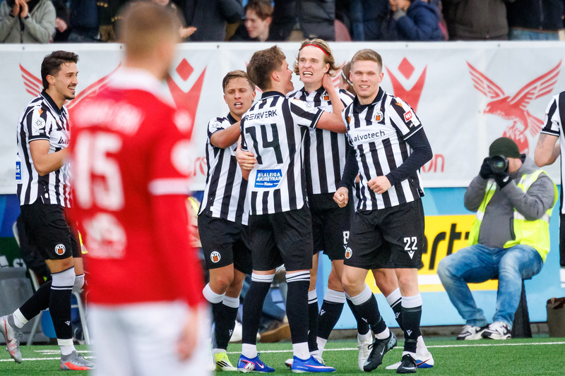 Sjáðu mörkin: KR og KA sigruðu í grannaslögunum