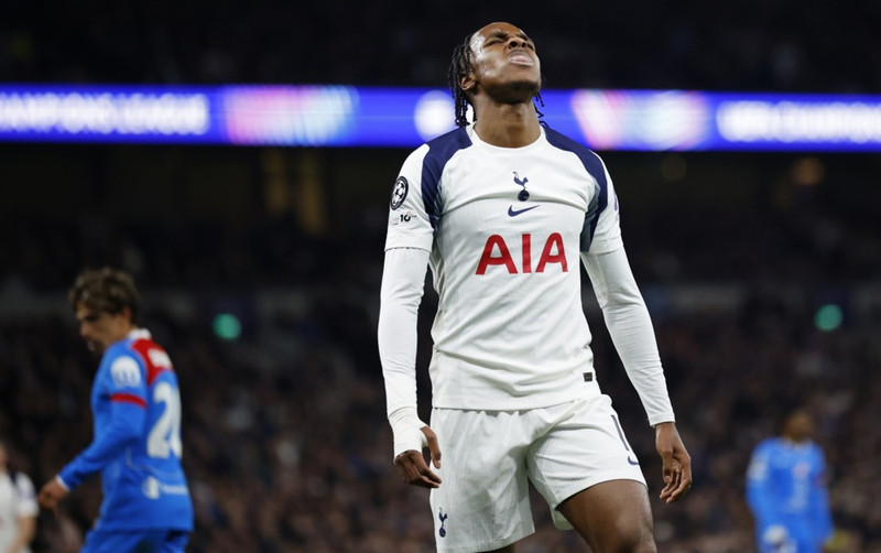 <b>Miðjumaður: Mathys Tel (Tottenham)</b> - Hefur stigið upp og fyrirgjöfin hans í marki Richarlison var glæsileg.