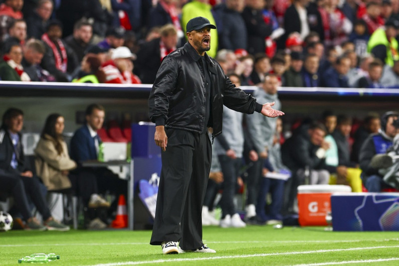 Kompany ósáttur með dómgæsluna - „Þetta er fáránlegt"