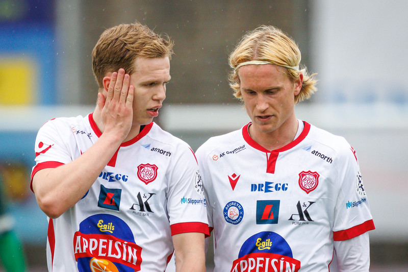 Atli Sigurjónsson og Bjarni Guðjón spiluðu ekki gegn Val.