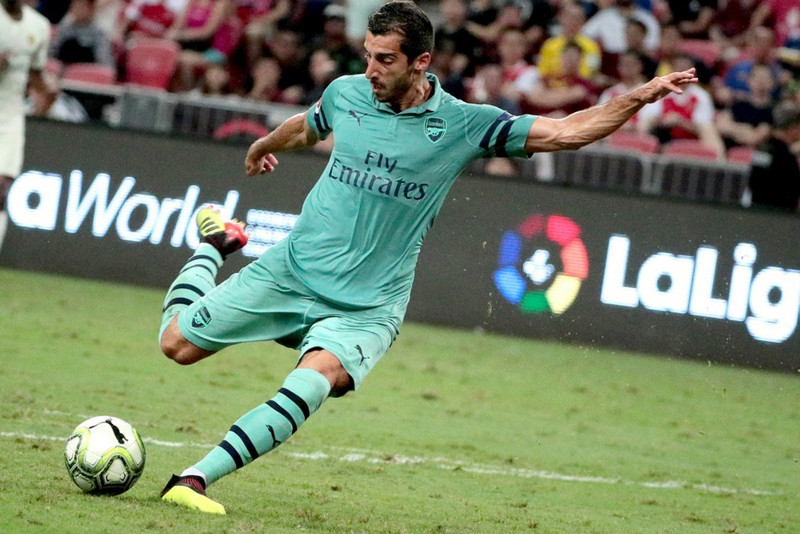 Mkhitaryan verður áfram - Lofar góðum bakverði