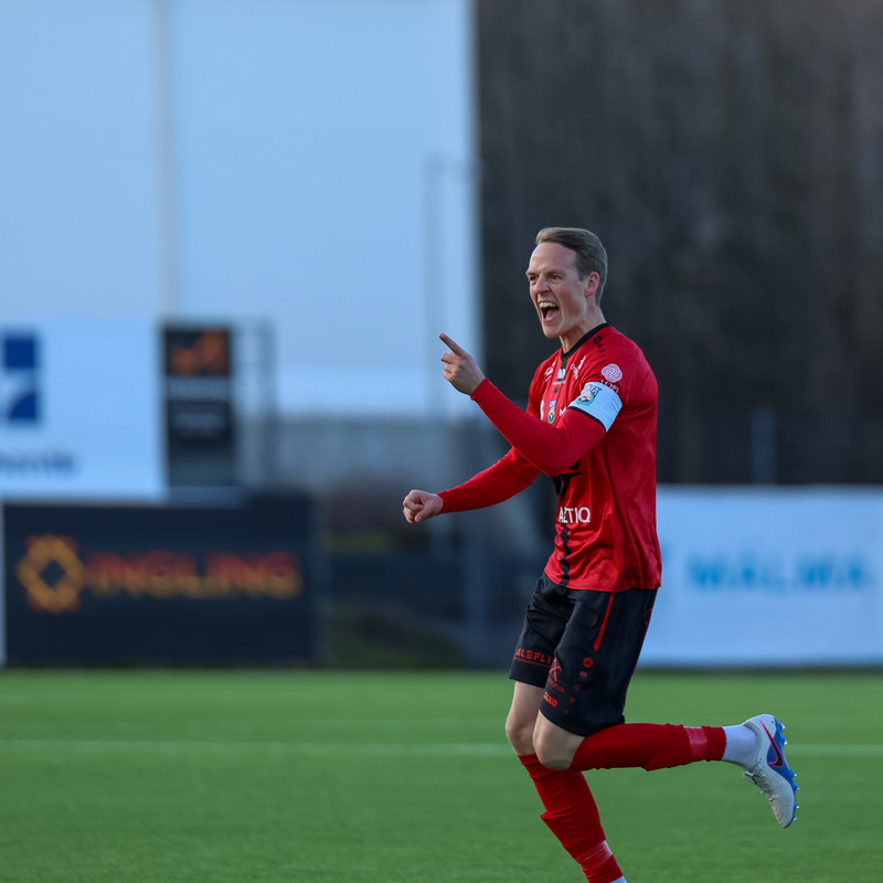 Aron Elí Sævarsson