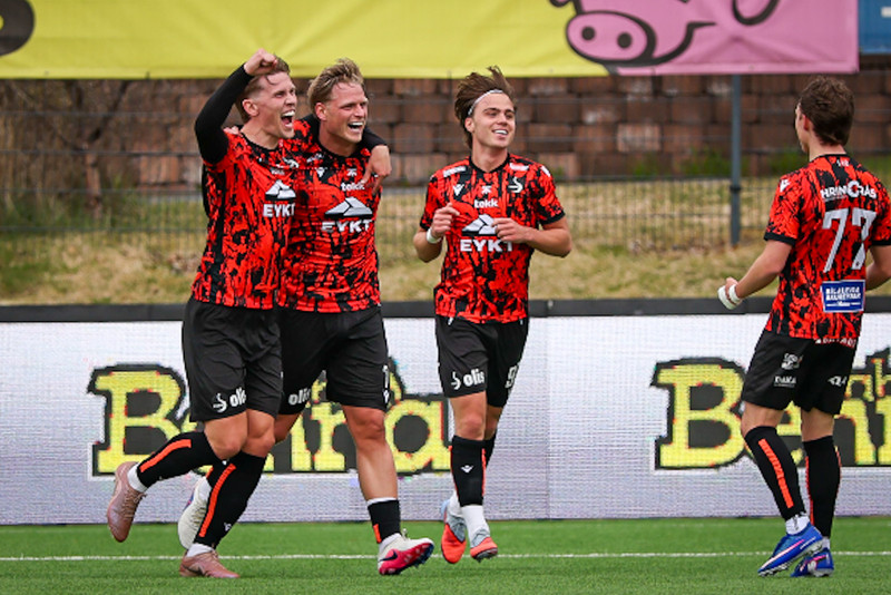 Fylkismenn fagna gegn FH í dag