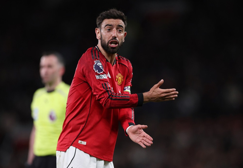 Bruno Fernandes er einni stoðsendingu frá því að jafna stoðsendingamet Kevin De Bruyne og Thierry Henry.