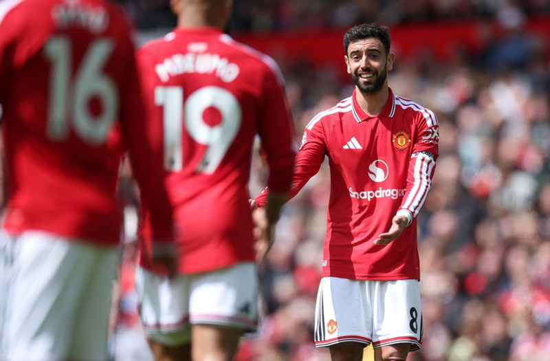 <b>Miðjumaður: Bruno Fernandes (Manchester United)</B> - Frammistaðan gegn Forest var ekki hans besta á tímabilinu en þegar þú nærð 20 stoðsendingum áttu skilið að vera í liðinu.