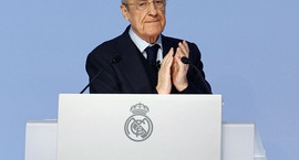 Florentino Perez verður áfram forseti Real Madrid...
