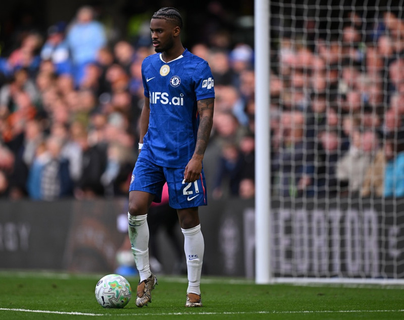 <b>Varnarmaður: Jorrel Hato (Chelsea)</b> - Á skilið að fá meiri spiltíma. Tæklingin hans gegn James Maddison gæti stuðlað að því að Tottenham muni falla.