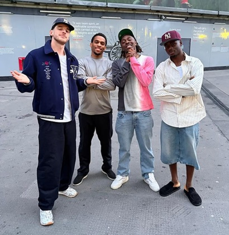 Rice, Timber, Eze og Saka.