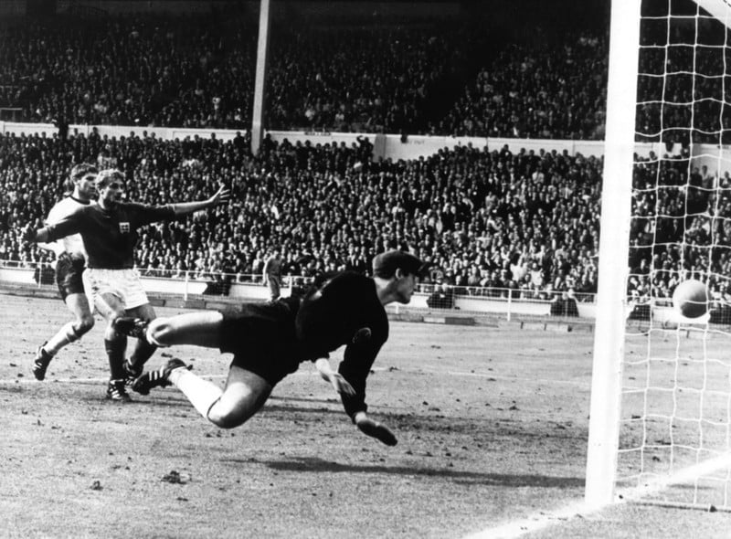 Frá úrslitaleiknum 1966.