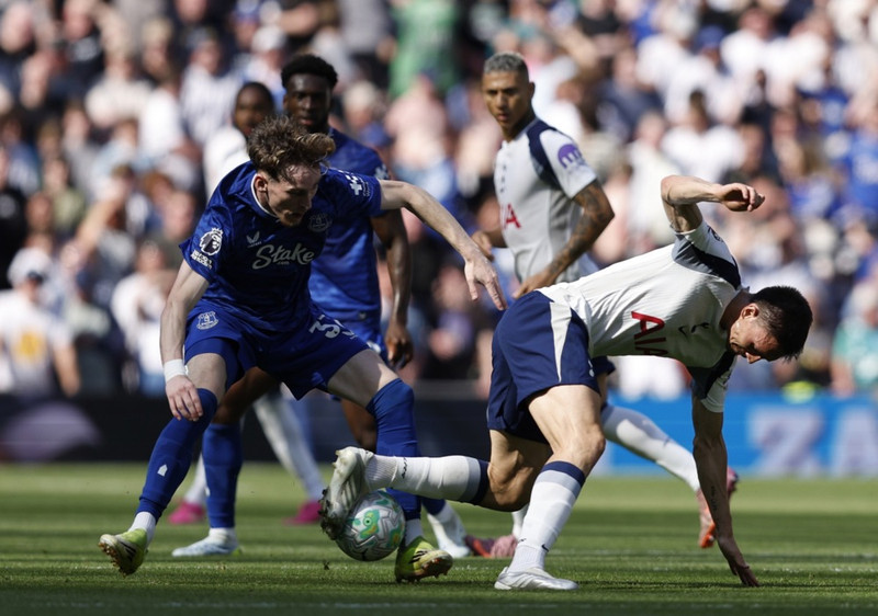 Hálfleikur: Tottenham í góðum málum - Sunderland í Evrópusæti
