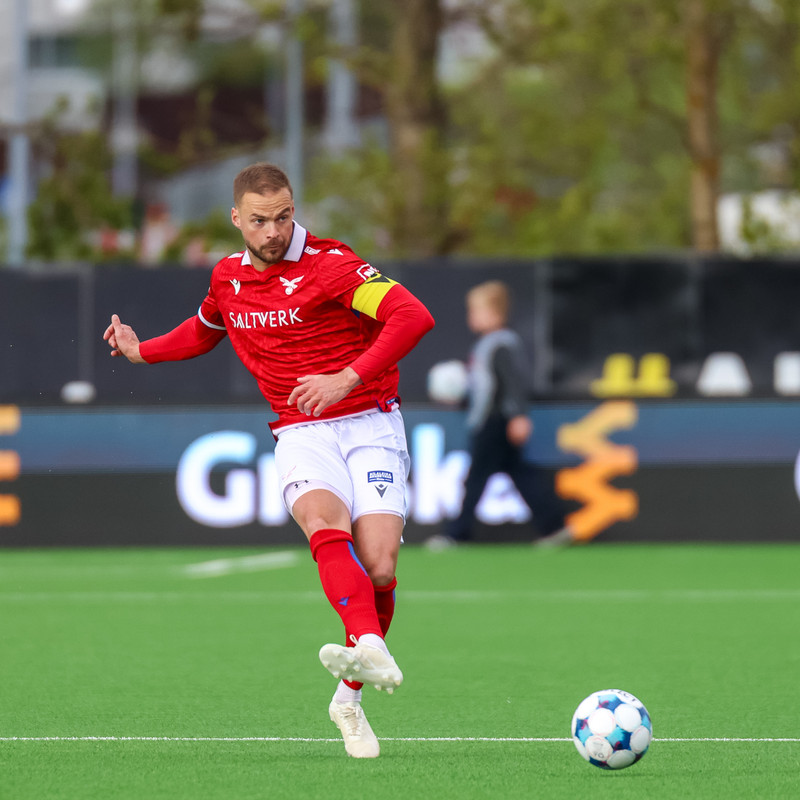 Hólmar Örn Eyjólfsson fyrirliði Vals.