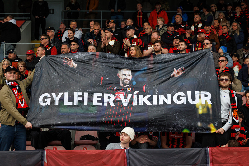 Gerðu grín að borða Valsara frá síðasta ári