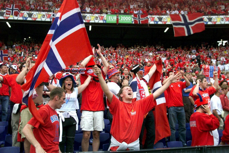 Norðmenn mættir með sína útgáfu af Víkingaklappinu