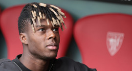 Arsenal á höttunum eftir Williams - Liverpool og...