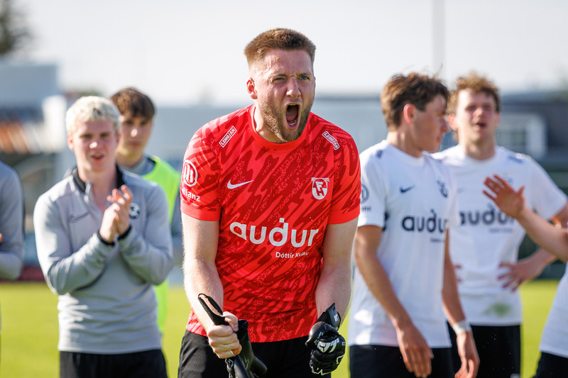 Ísak Bergmann og Davíð Þór fögnuðu dátt fyrsta sigri FH